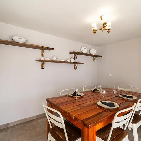 Casa Da Avolita, By Rent2u, Lda Villa