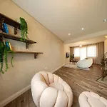 Villa Casa Da Avolita, By Rent2u, Lda Arco da Calheta (Madeira)